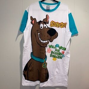 Scooby Doo 90s Vintage Hanna Barbera Graphic Nightshirt